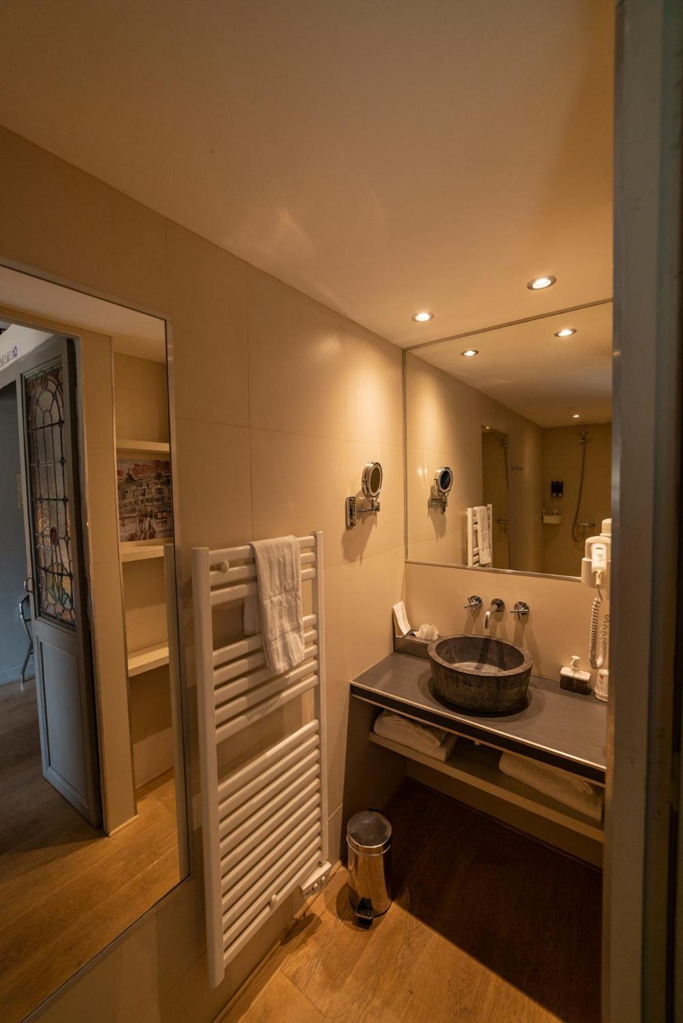 Art'Hotel & Spa Le Potin Gourmand Клуни Екстериор снимка